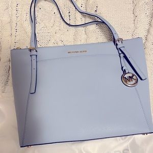 Michael Kors Jet Set Travel Tote